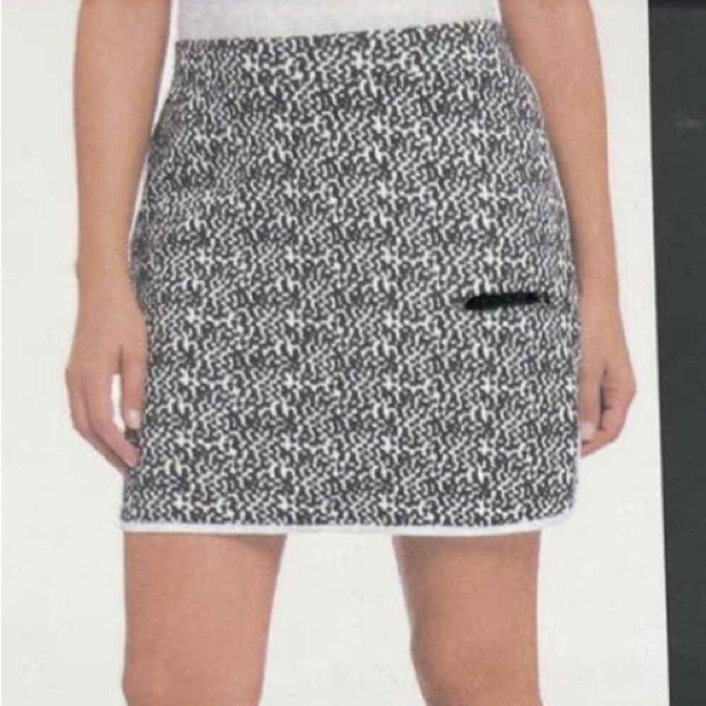 Jones New York Monochrome Abstract Skort